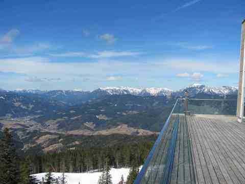 2011.03.15-Semmering-Stuhleck-kilatas-nagyhuttebol.JPG