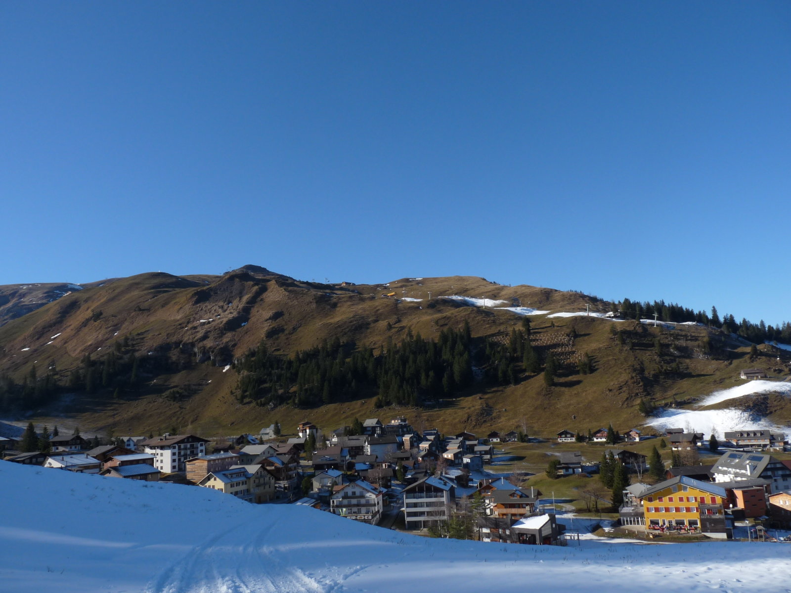 Stoos (kb. 1300m-en) műhavon állok