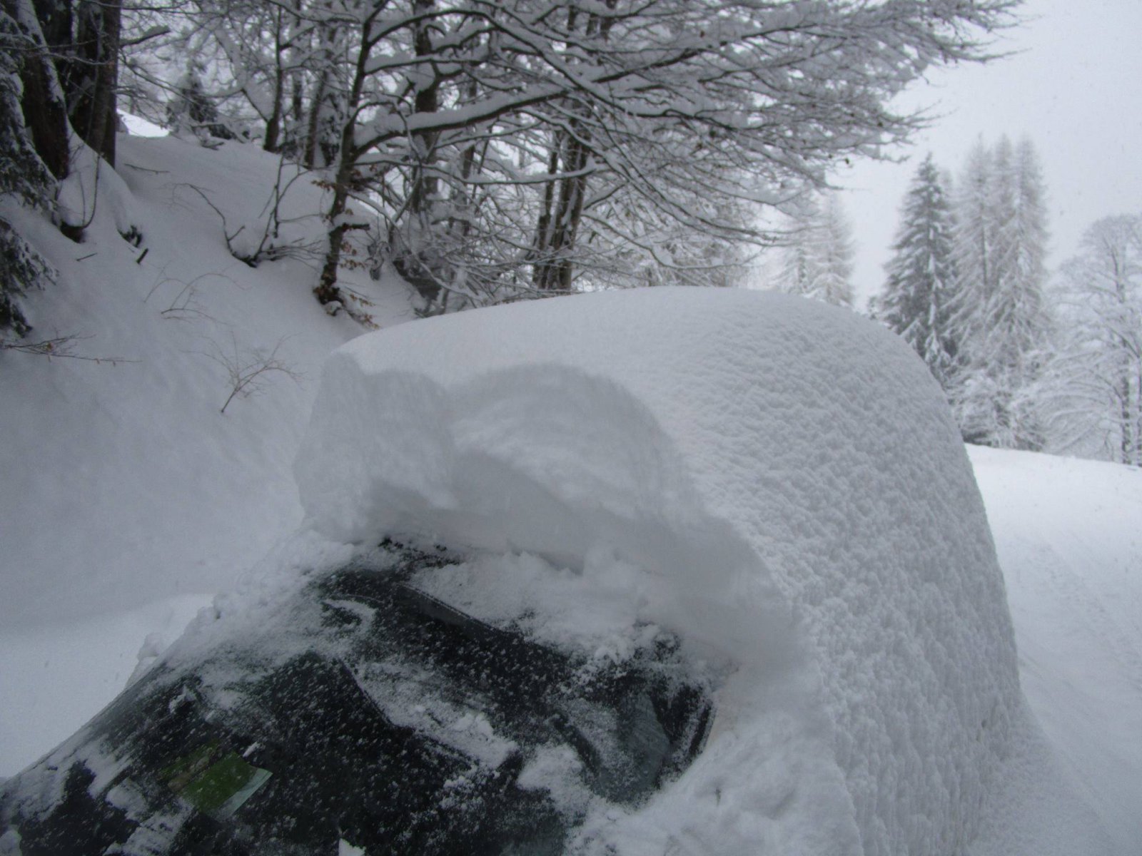 Sauris, Udine, Olaszország, 1400 méter magasan 50-70 cm hó