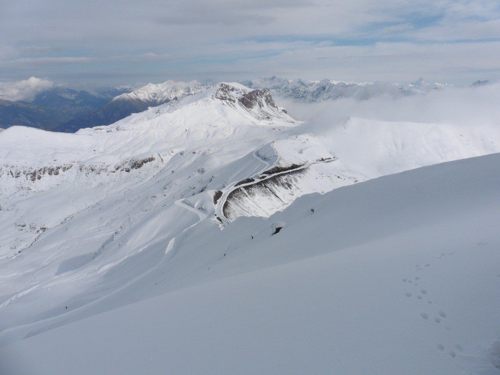Col de la Bonette napsütésben (Kép: skitour.fr)