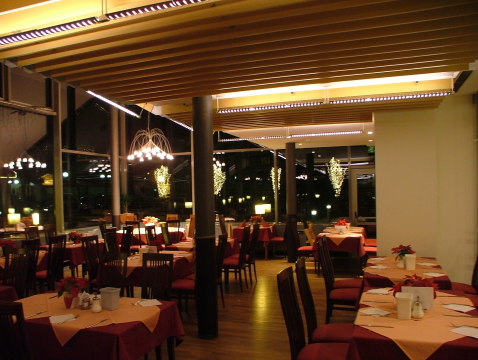 Restavracija-hotela-2---Hotel-Restaurant-2.jpg