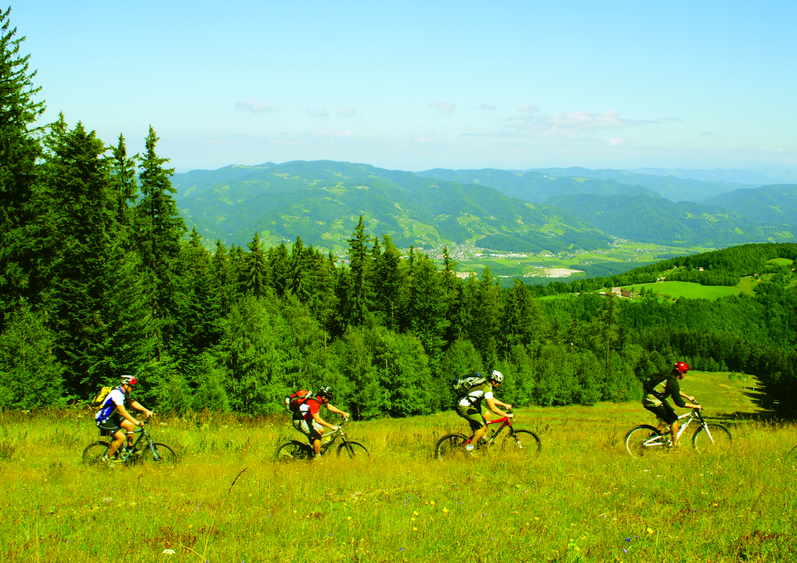 Biking-on-Pohorje-Arhiv-Sportni-center-Pohorje-Dejan-Dolsak.jpg