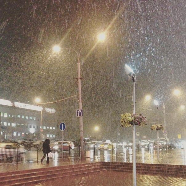 Októberi hó az orosz fővárosban - Fotó: vk.com