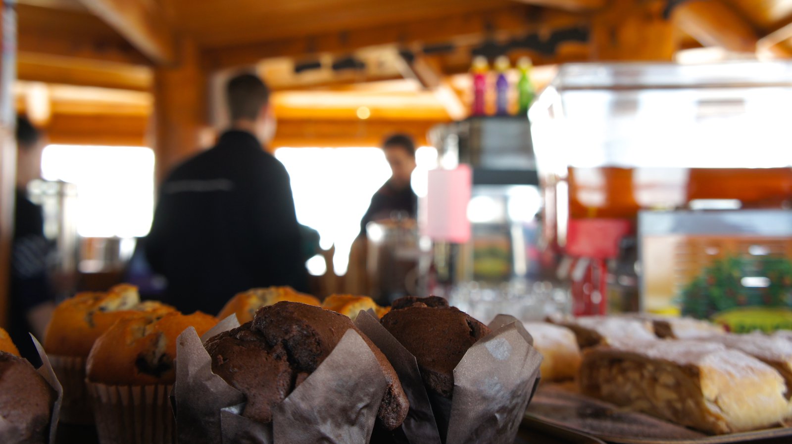 Rönk-bár... mennyei a forró csoki & a csokis muffin együtt.