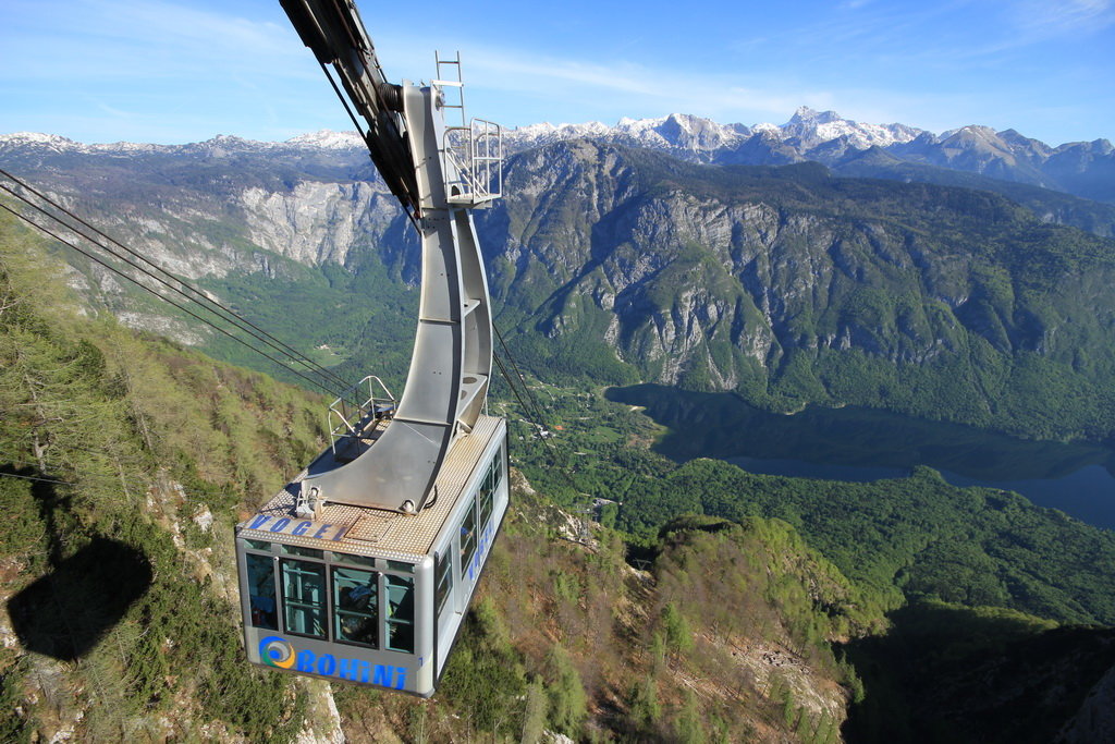 Vogel sí- és kirándulóközpont pár perc alatt elérhető a kabinos lifttel | Fotó: hiking-biking-slovenia.com