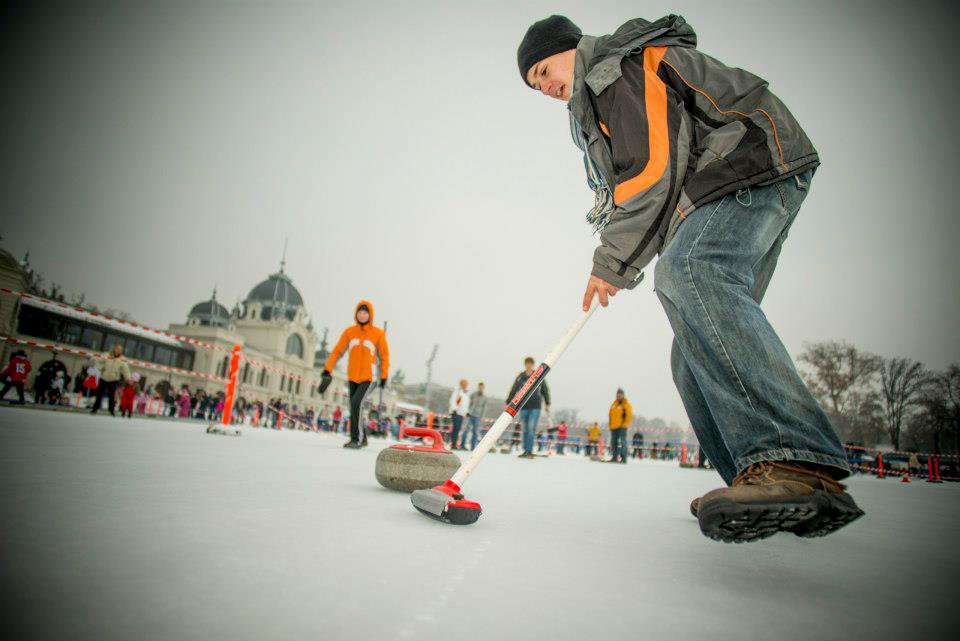 Egyre népszerűbb hazánkban is a curling