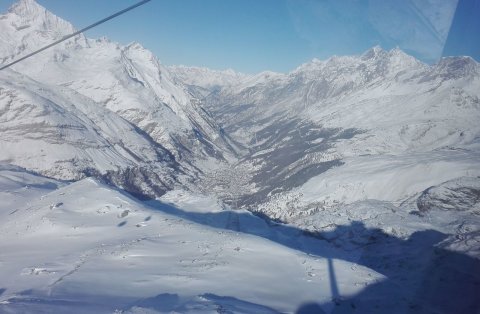Rálátás Zermattra a Schwarzseeről