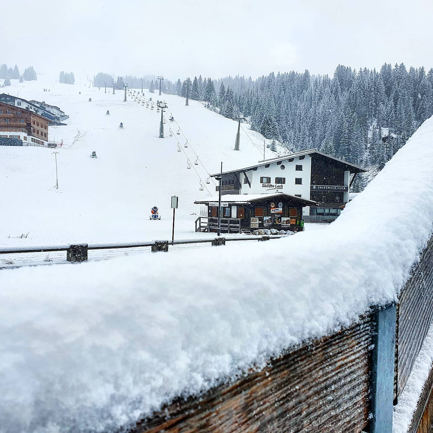 Lech/Zürs, Vorarlberg a múlt heti havazás után