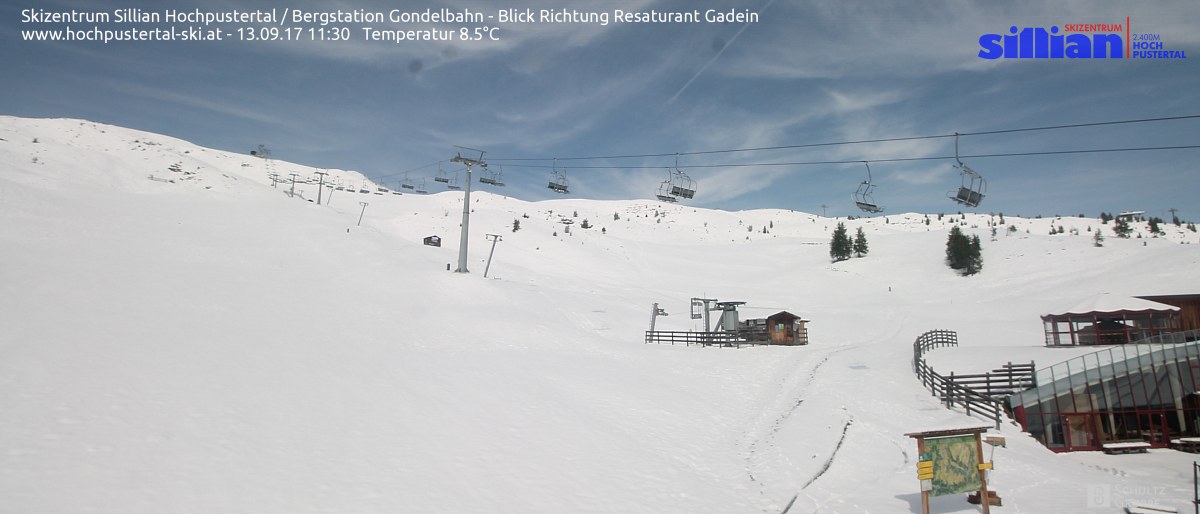 Sok hó esett Kelet-Tirolban, a képen Sillian - fotó: webkamera