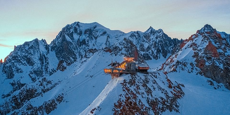 Mától minden síliftet leállítottak az Aosta-völgyben, a híres Skyway Monte Bianco sem közlekedik