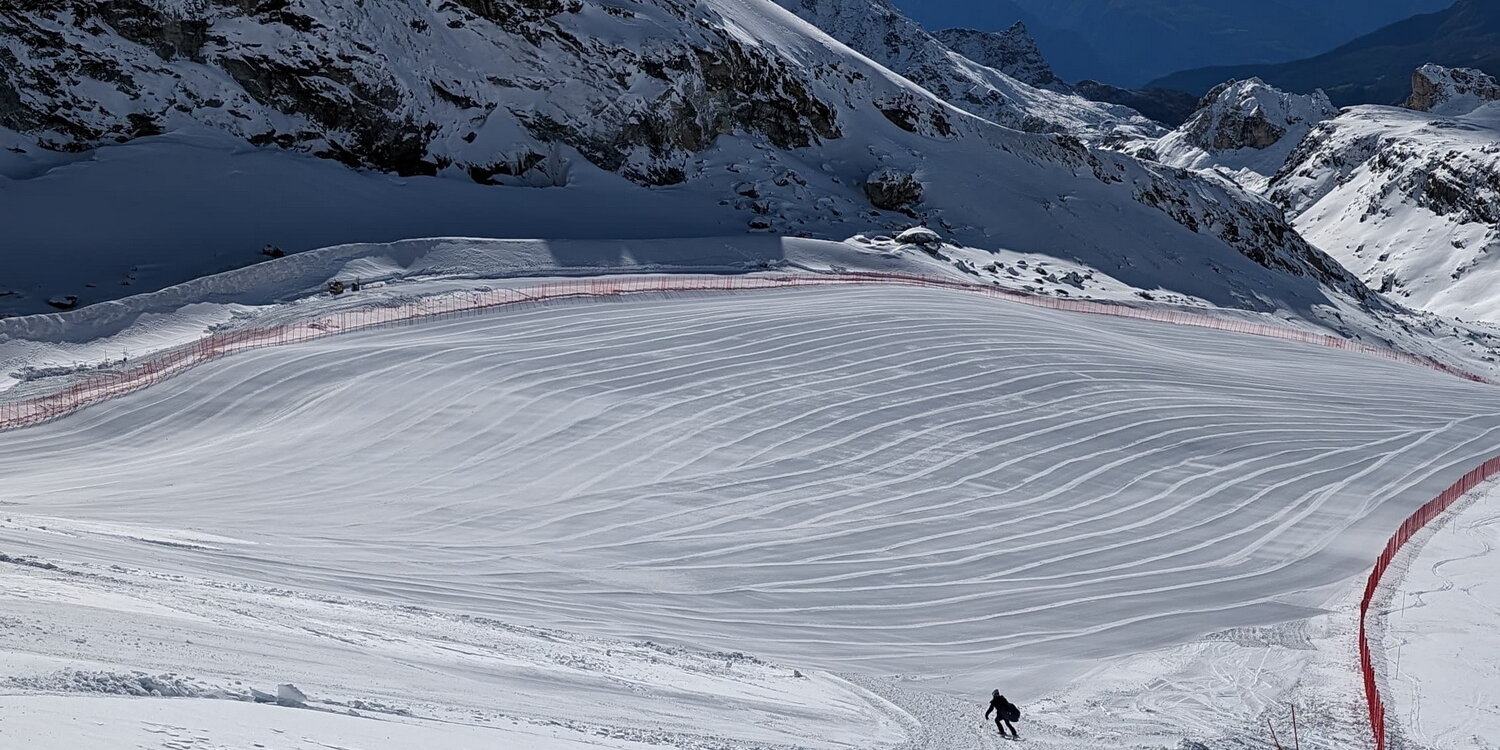 Két héttel a verseny előtt tökéletesen néz ki a pálya. Kép: Matterhorn Cervino Speed Opening