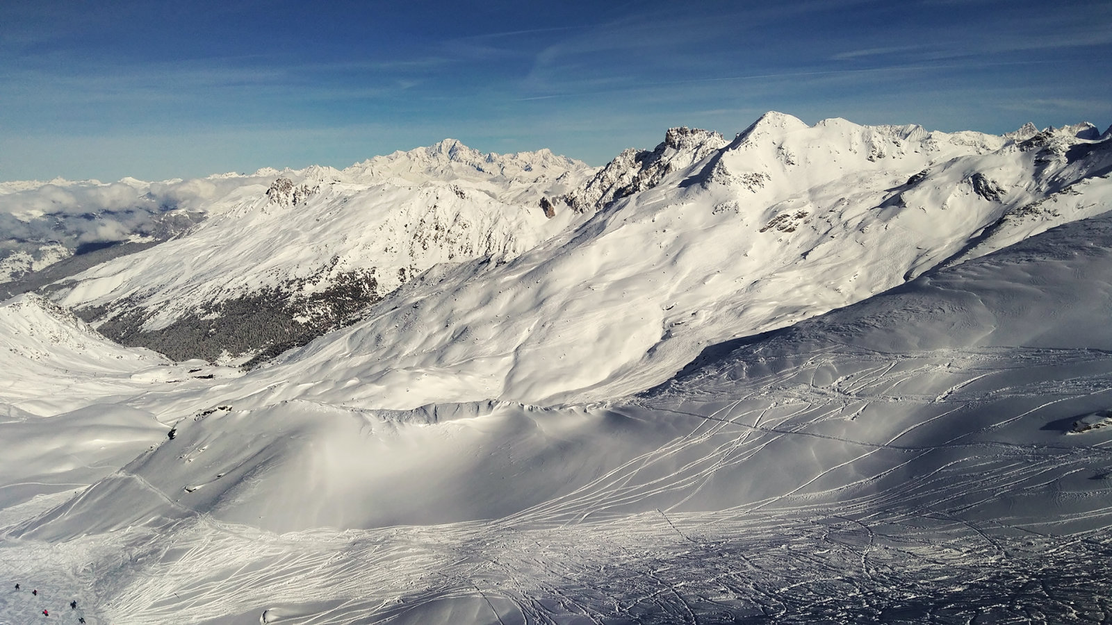 Háttérben a Mont Blanc