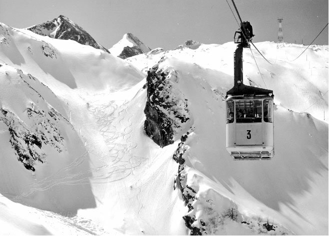 1965-ben megnyitott Kaprun, két kabinossal lehetett a mai Alpincenterig feljutni  - Fotó: Gletscherbahnen Kaprun AG - Kattints a képre a nagyításhoz