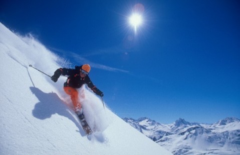 800-StAntonamArlberg-Skifahrer2-Foto-JosefMallaun.JPG