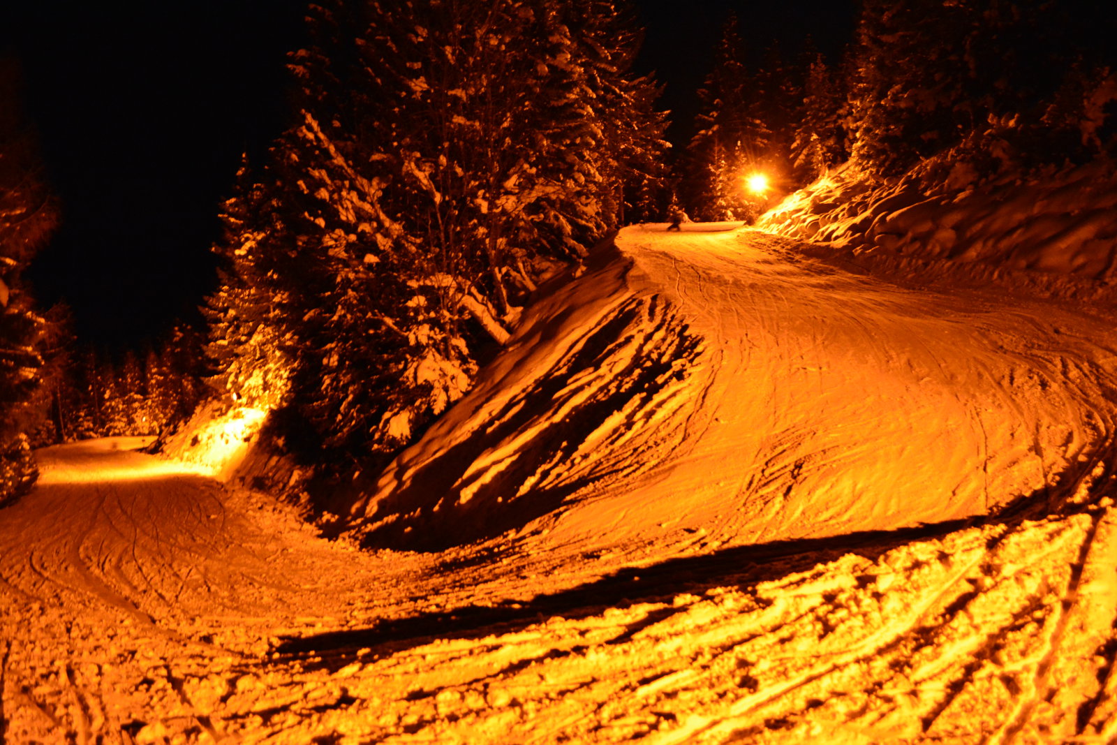 Bramberg am wildkogel - Ausztria szánkópálya éjszaka