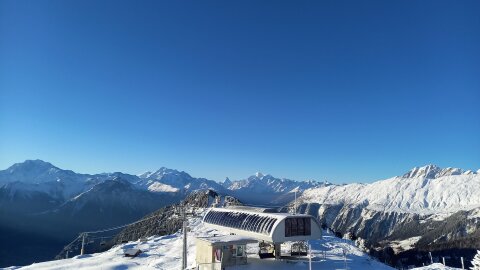 Szemben a Matterhorn, mellette a Monte Rosa
