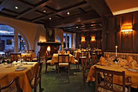 hotel-alpina-garmisch09.jpg