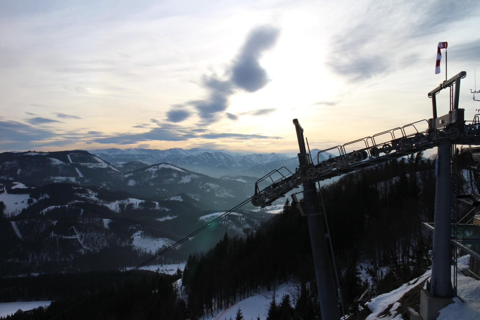 Az 'A' ülőlift felső állomása /1400 m/