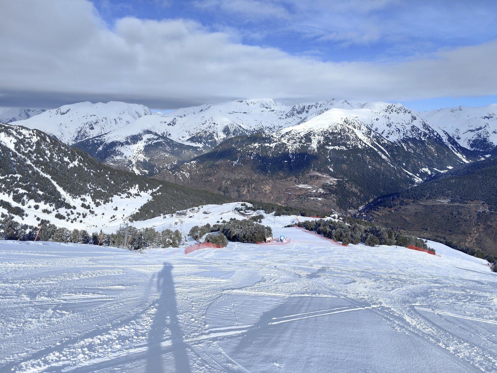 Grandvalira - El Tarter, Font Roiges húzós felvonó teteje