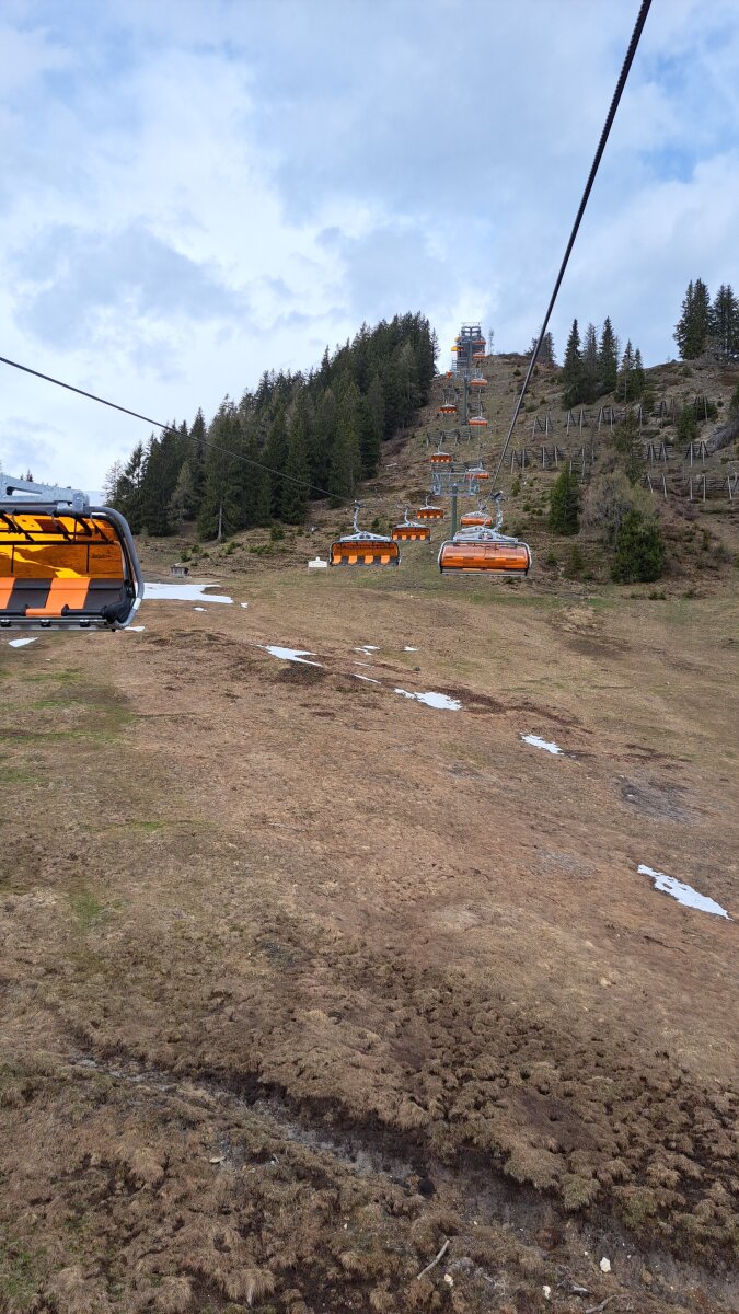 2025.4.21. Flachau