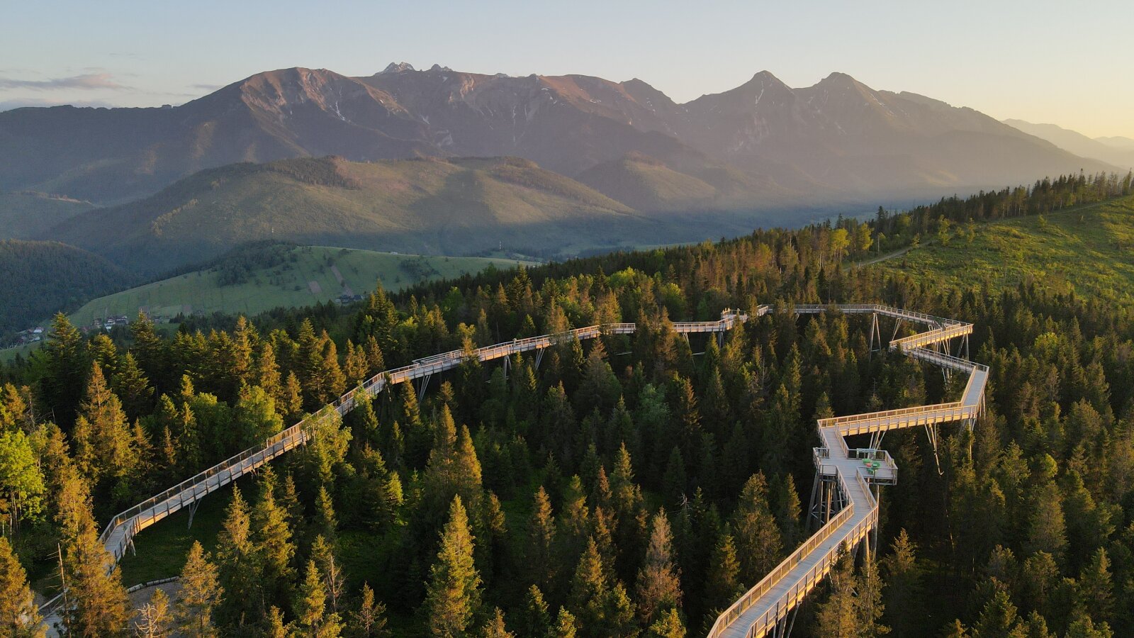 Belianske-tatry-Bachledka.JPG