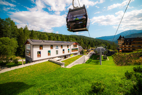 Bachledka 4 évszakos felvonója pár perc alatt felér a csúcsra