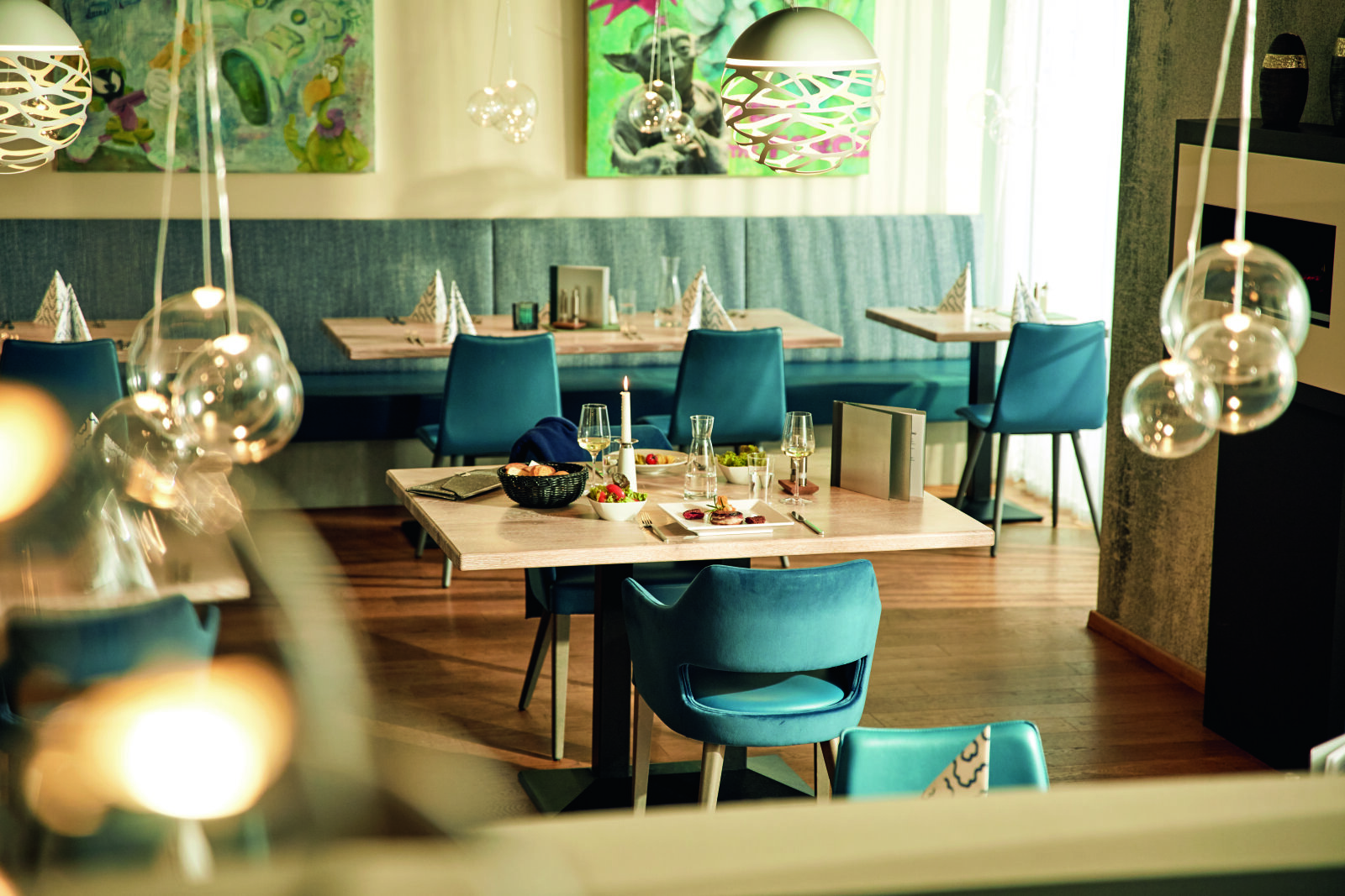 Restaurant.jpg