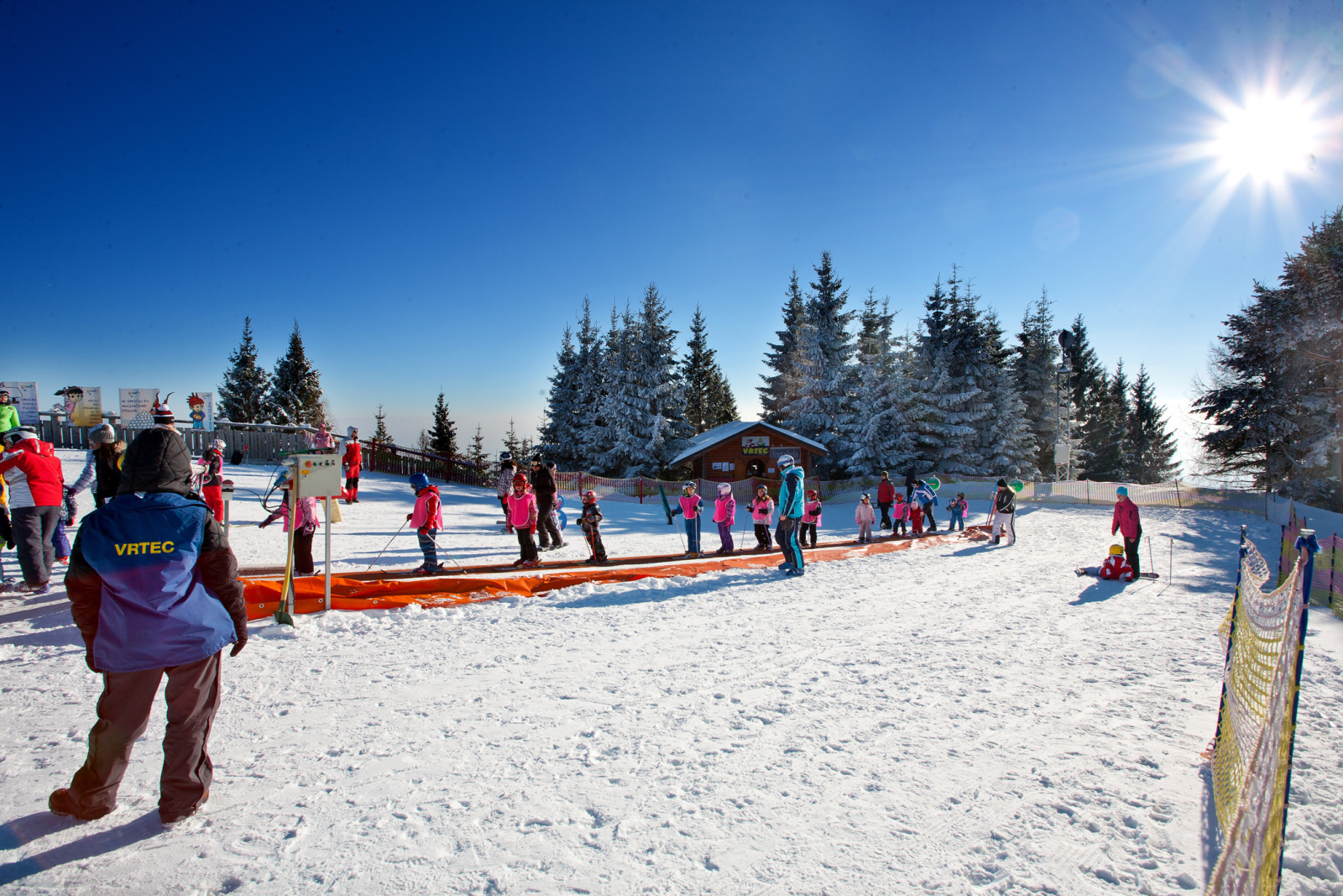Ski-kindergarten2.jpg