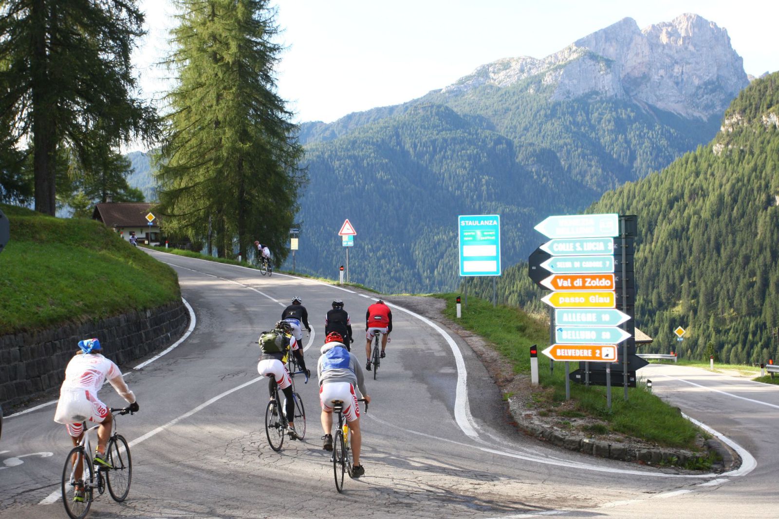 ciclismo-dolomiti-stars-10.jpg