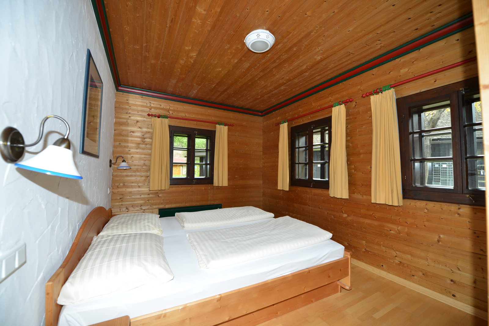 dorfhotel-C-2.JPG