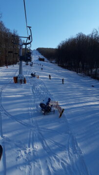 7-es pálya a kétszemélyes liftből.