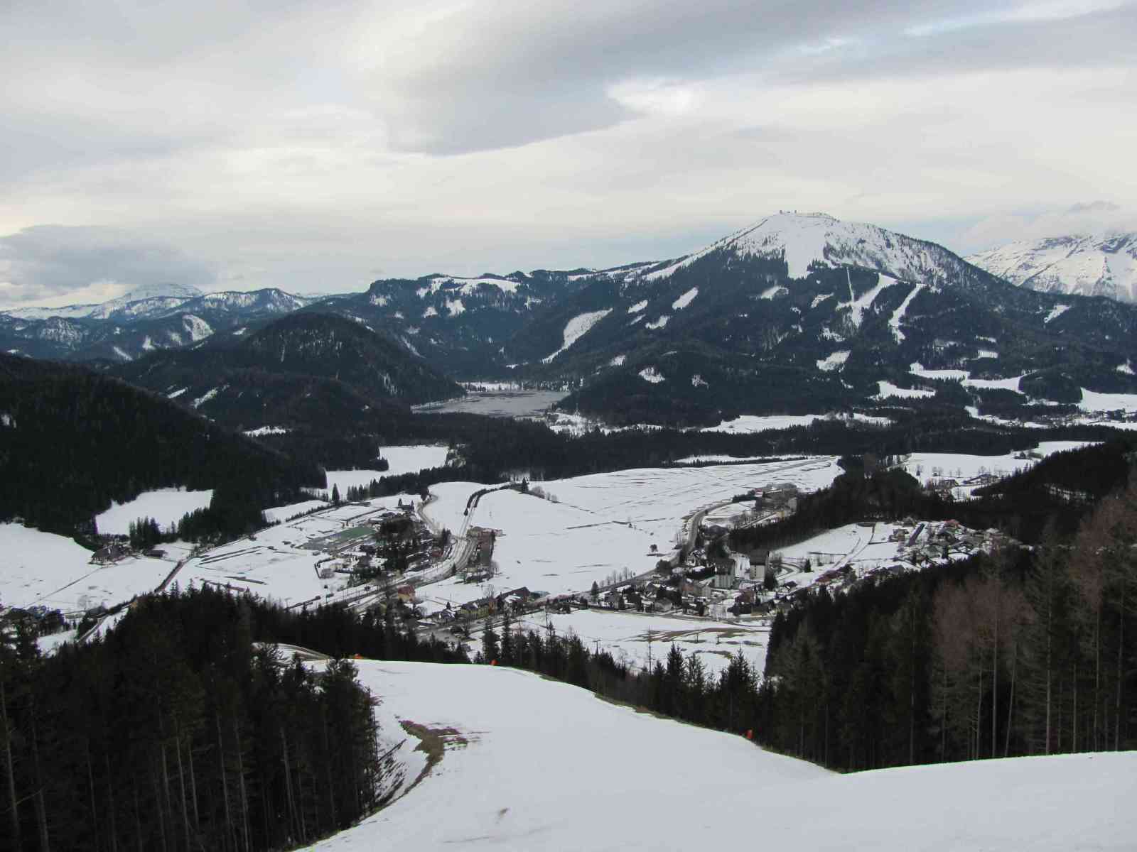 2010.12-Mariazell-sieles-piros-2-kozepe.JPG