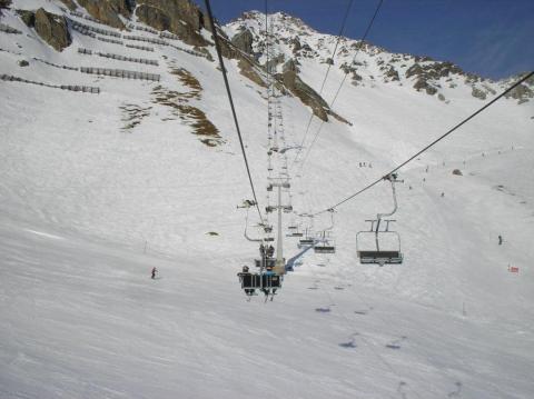 St. Anton, 2600m-re visz a lift