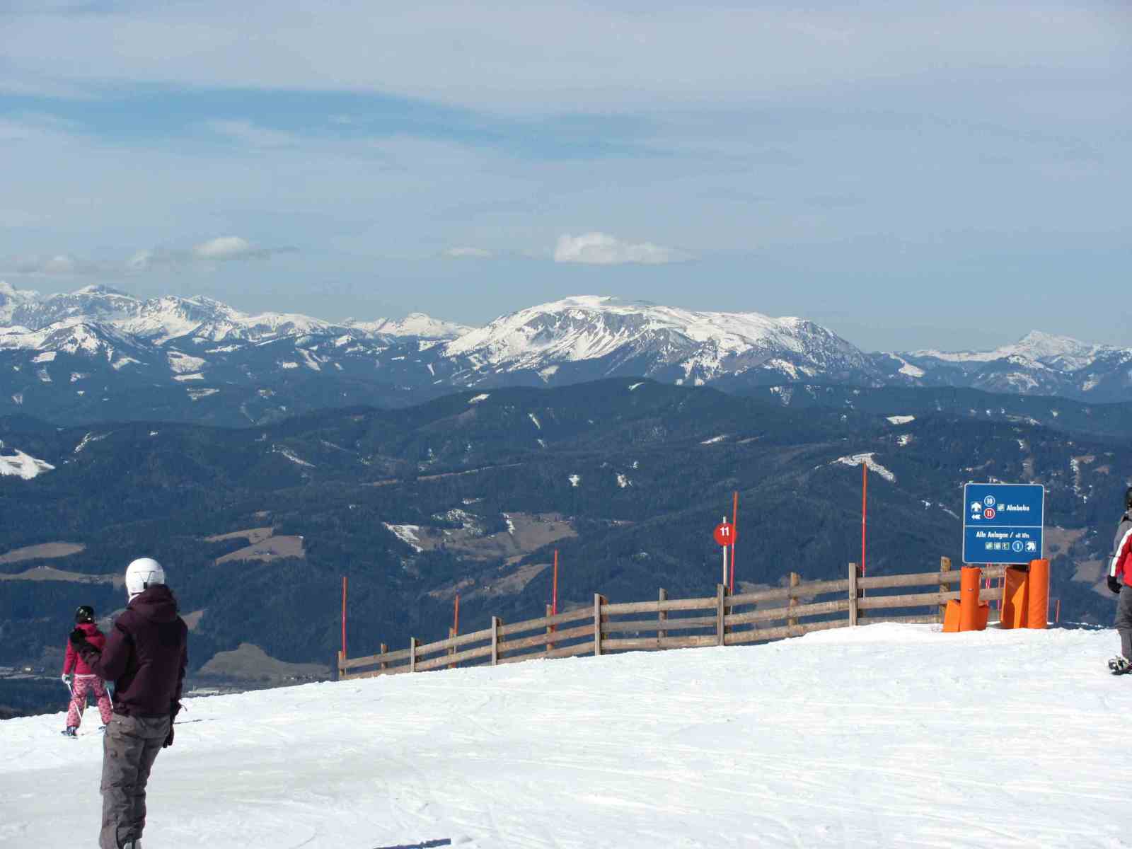 2011.03.15-Semmering-Stuhleck-k10-p11-szetvalik-a-csucson.JPG