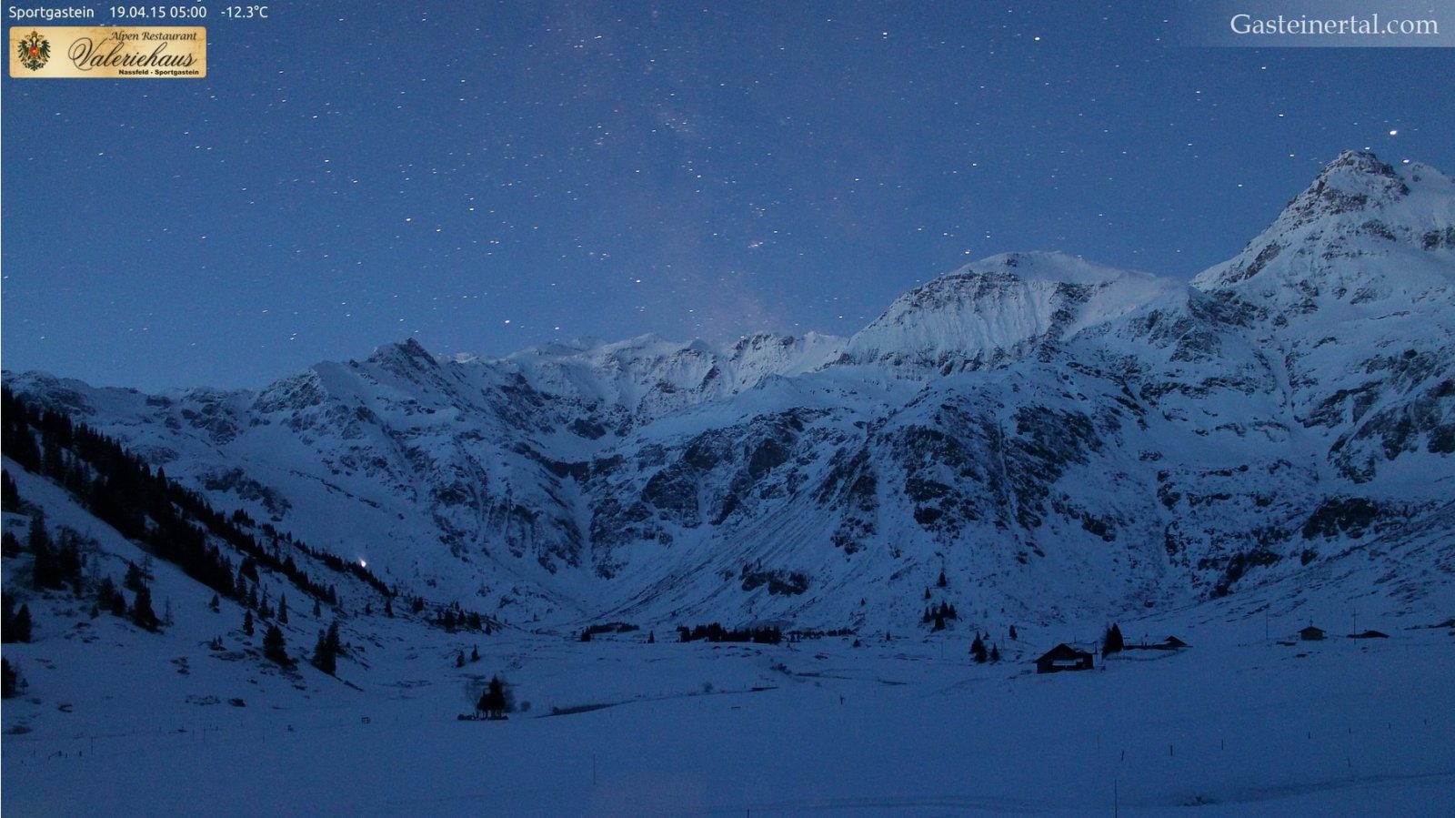 A webkamera képe 04.19-én reggel 5 órakor