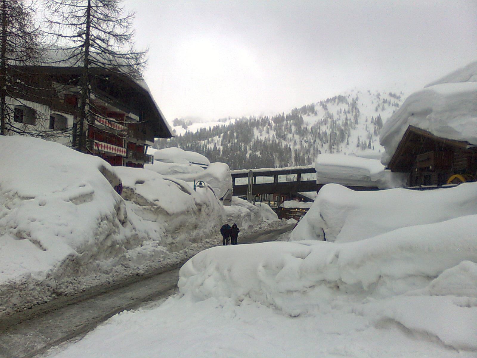 RCAPQRXXQ711-pl--Stations-de-ski.JPG