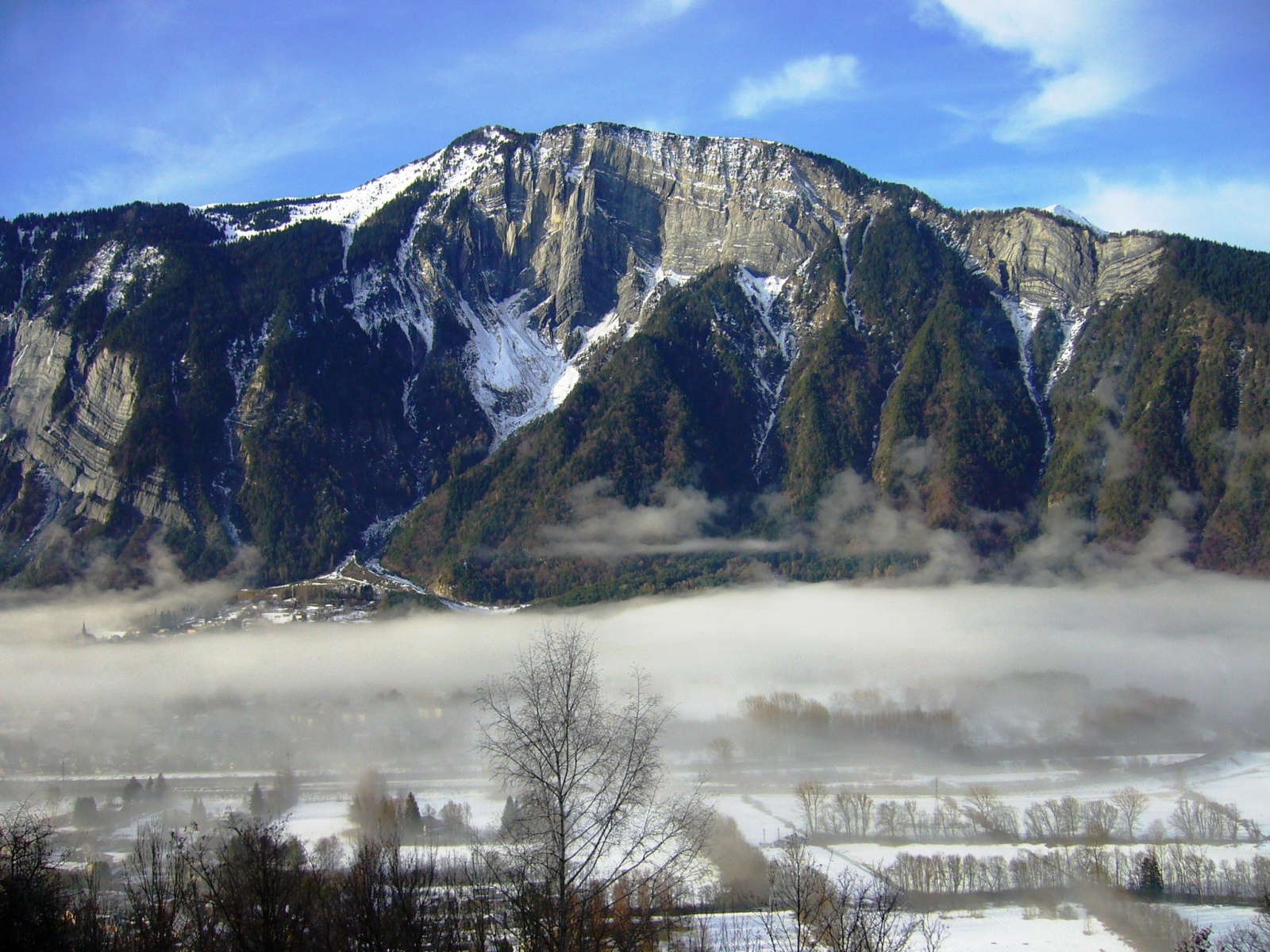 hajnali köd - Alpes d'Huez