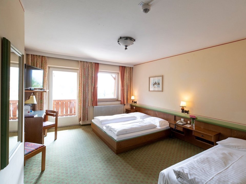csm-Budget-Gartenzimmer-3-Hotel-Lercher-f0f5035797.jpg