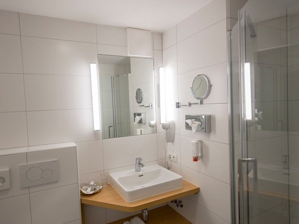 csm-Murauer-Schlossbergzimmer-4-Bad-Hotel-Lercher-033e734eeb.jpg
