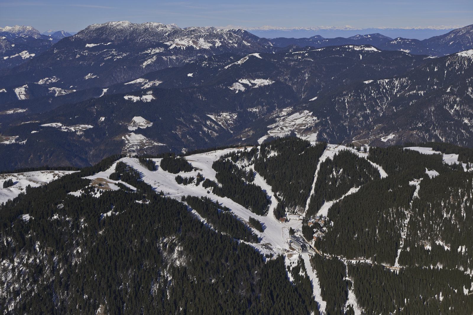 Golte---ski-map-panorama-2.jpg