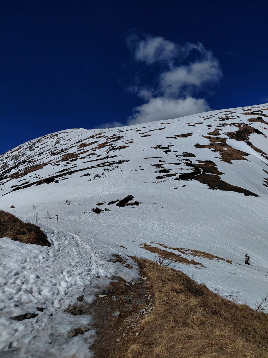Gyömbér háztól a Gyömbér irányába