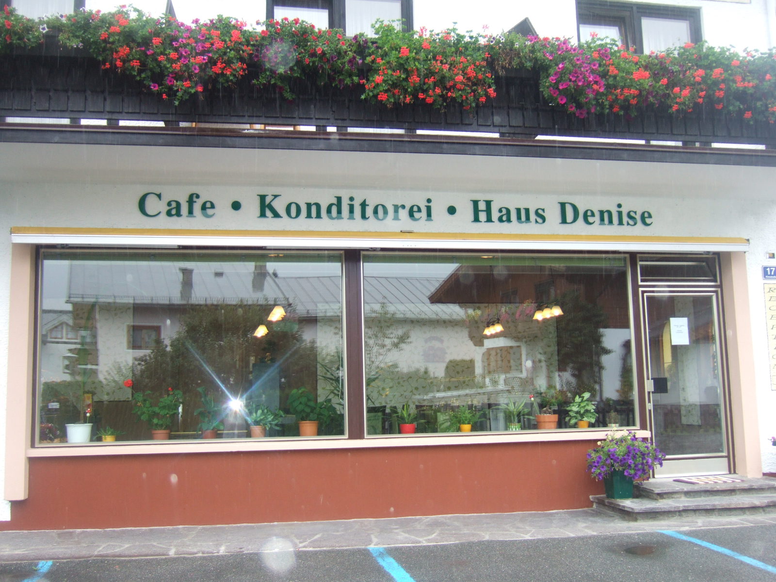 haus-denise-uttendorf01.JPG