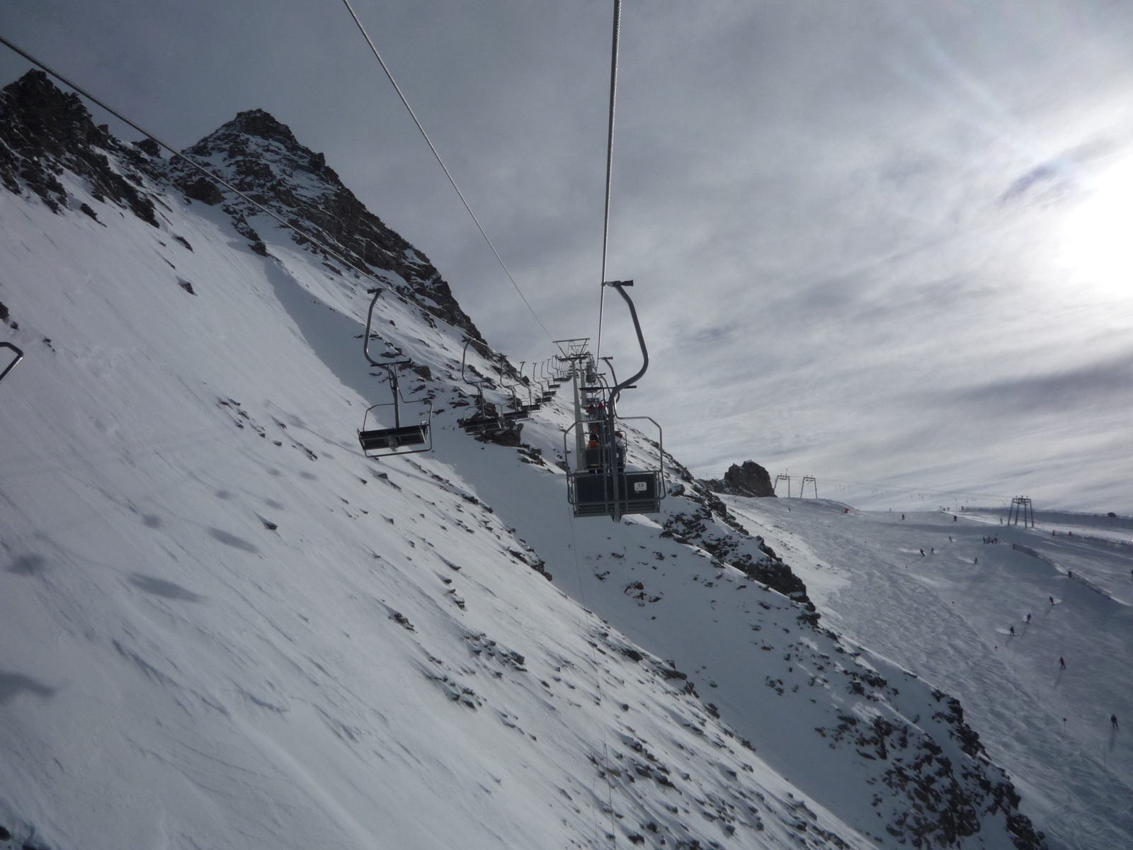 Hintertux - Útban libegővel a 3250 m magasan fekvő kilátó felé