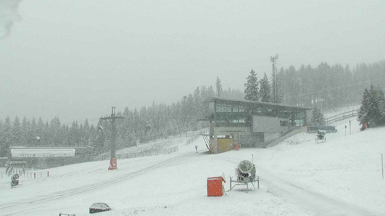 Stuhleck webkamera az októberi havazásban