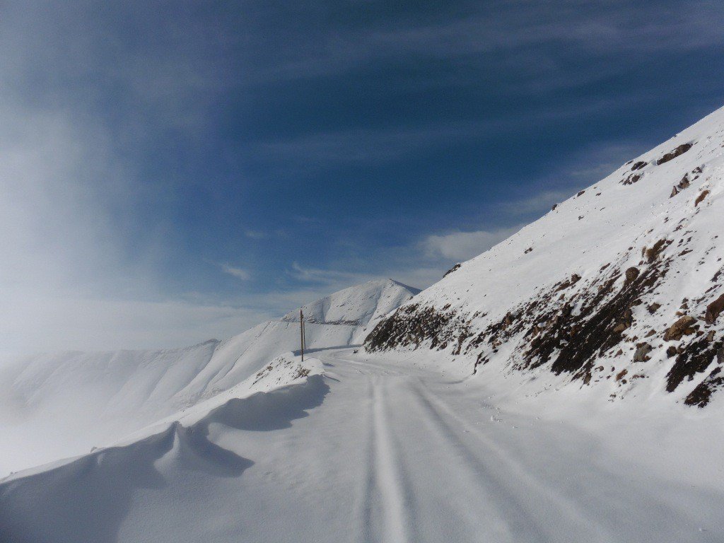 Col de la Bonette napsütésben (Kép: skitour.fr)