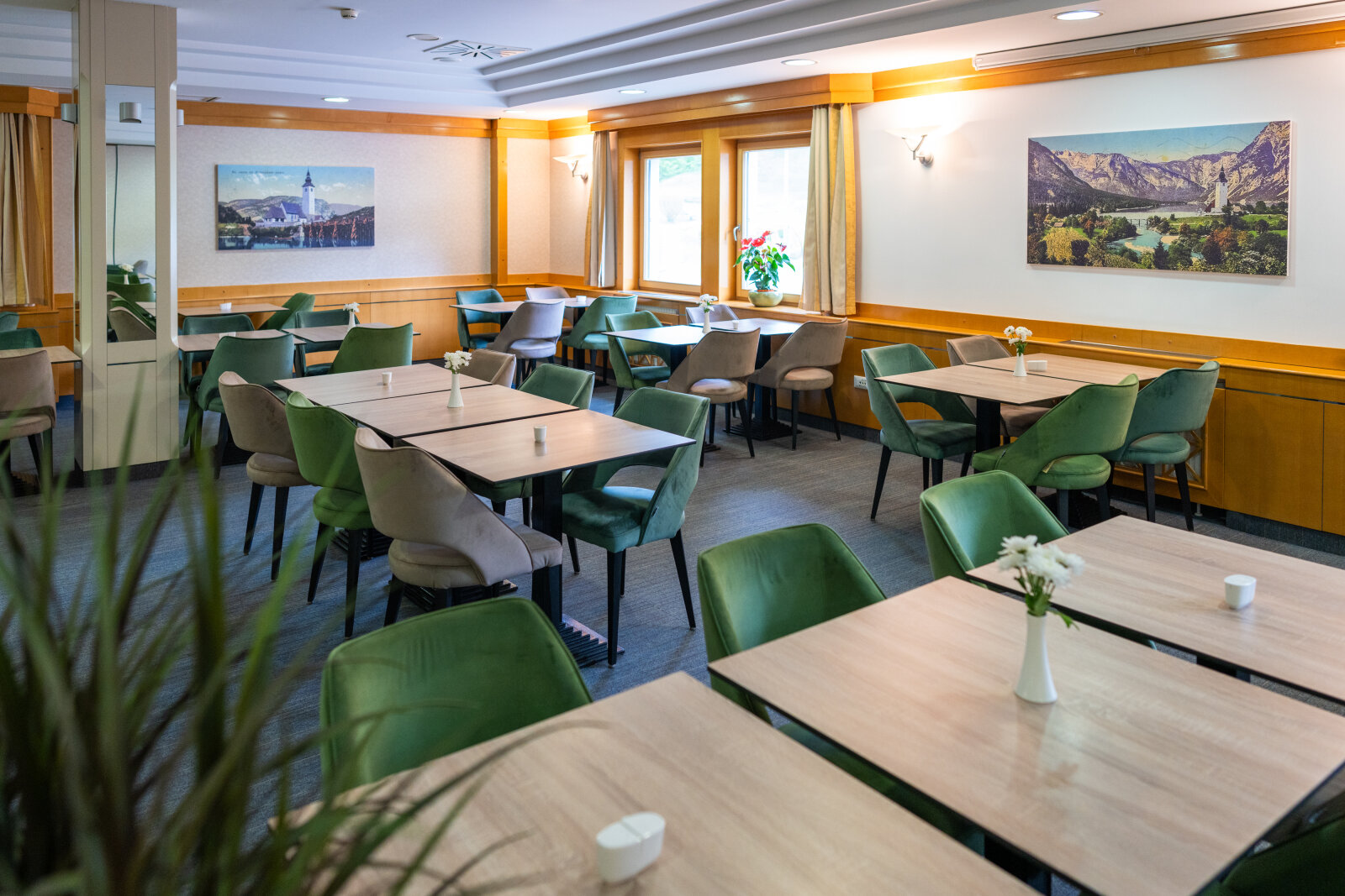 HOTEL-RESTAURANT-VRTOVIN.jpg