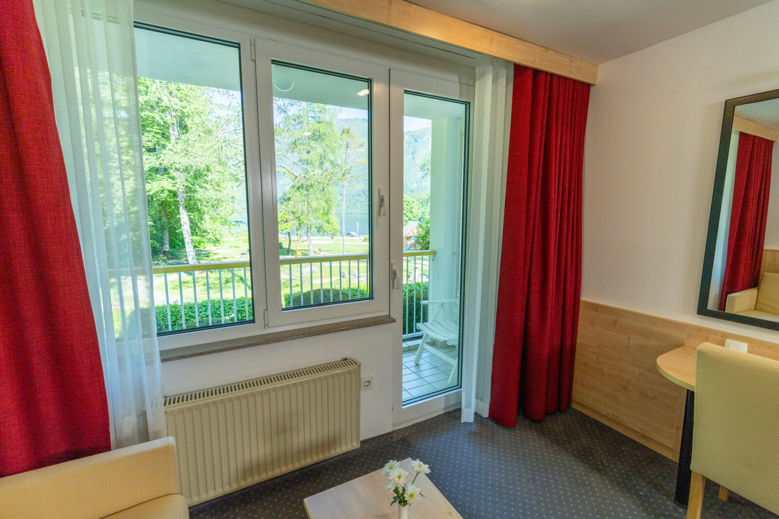 TRIPPLE-ROOM-VIEW.jpg