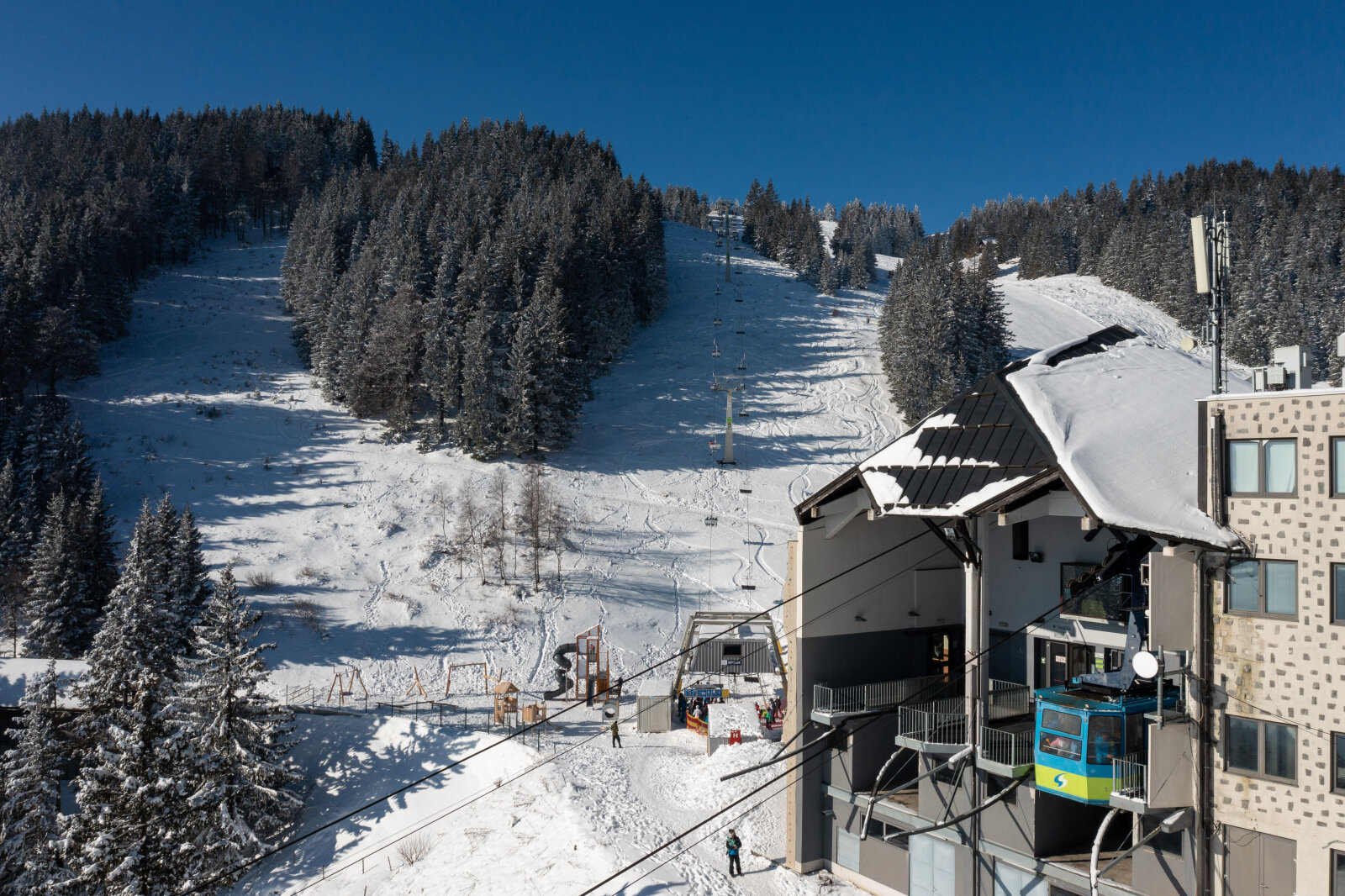 Ski-resort-Golte5.jpg