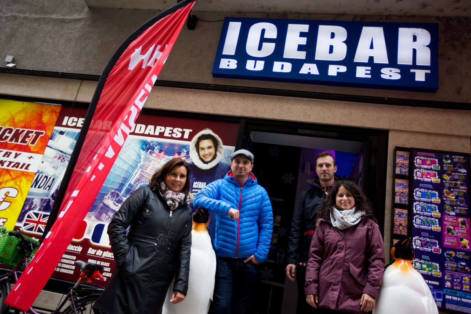 Tökéletes helyszínt talált a Helly Hansen - az Icebarban sikerült ráhangolódni a télre.