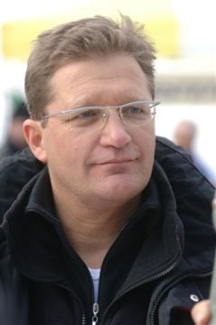 Fehér Gyula - a versenyt szervező skioutlet.hu tulajdonosa